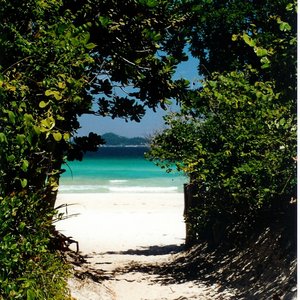 Verborgener Strand Ilha Grande Brasilien