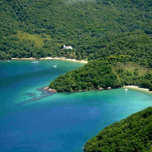 Küste von Angra dos Reis